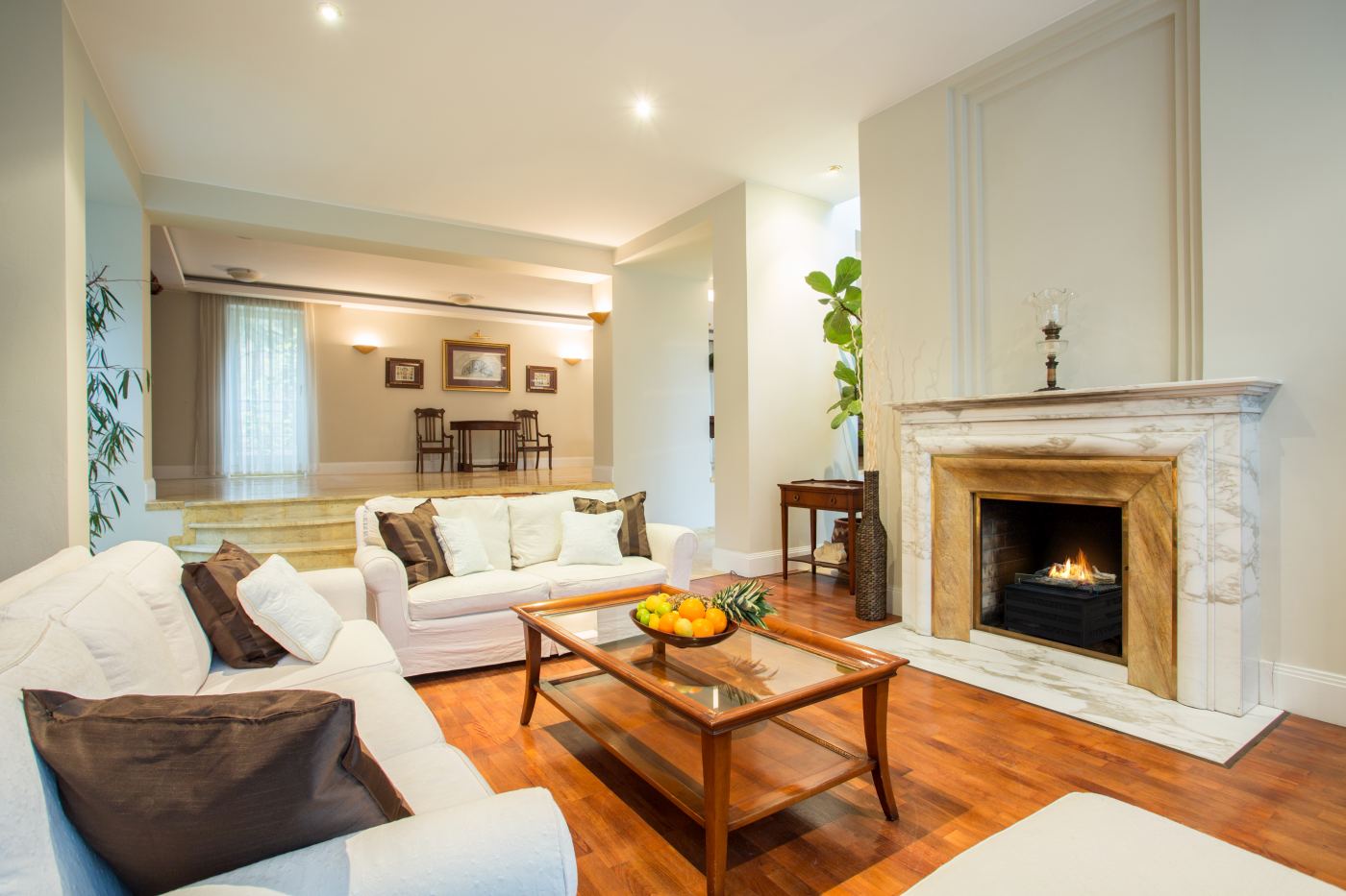 Planika Bioethanol Fire Basket with logs