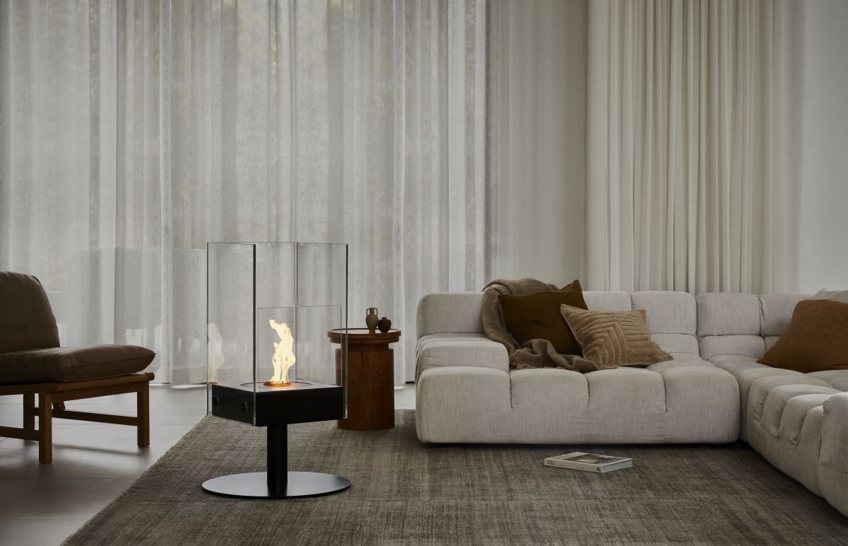 EcoSmart Fire Bioethanol Free Standing Orbit Black